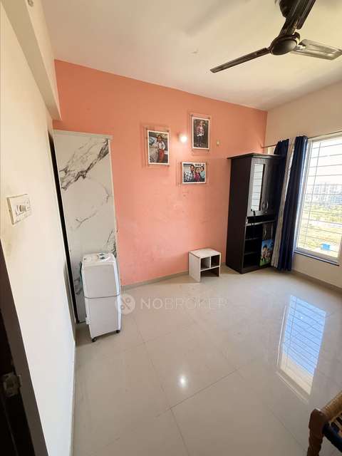 1 BHK Flat In Mantra Essence for Rent  In Undri