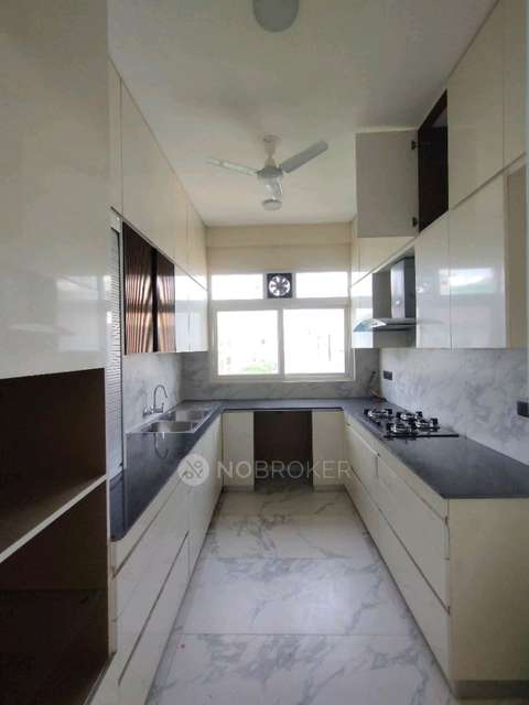 4 BHK Flat In Emaar Emerald Hill For Sale  In Sector 65