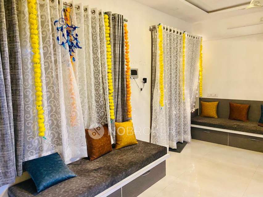 2 BHK Flat In Rose Mansion for Rent  In Gk Rose Mansion Internal Road