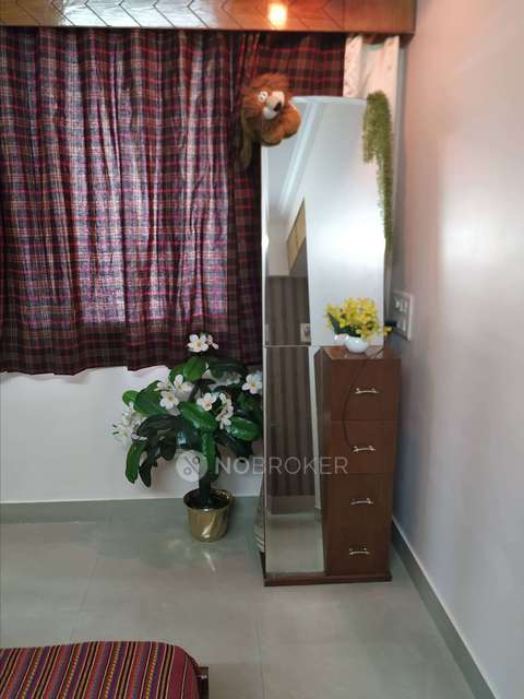 PG for Girls in Cosmos Tower