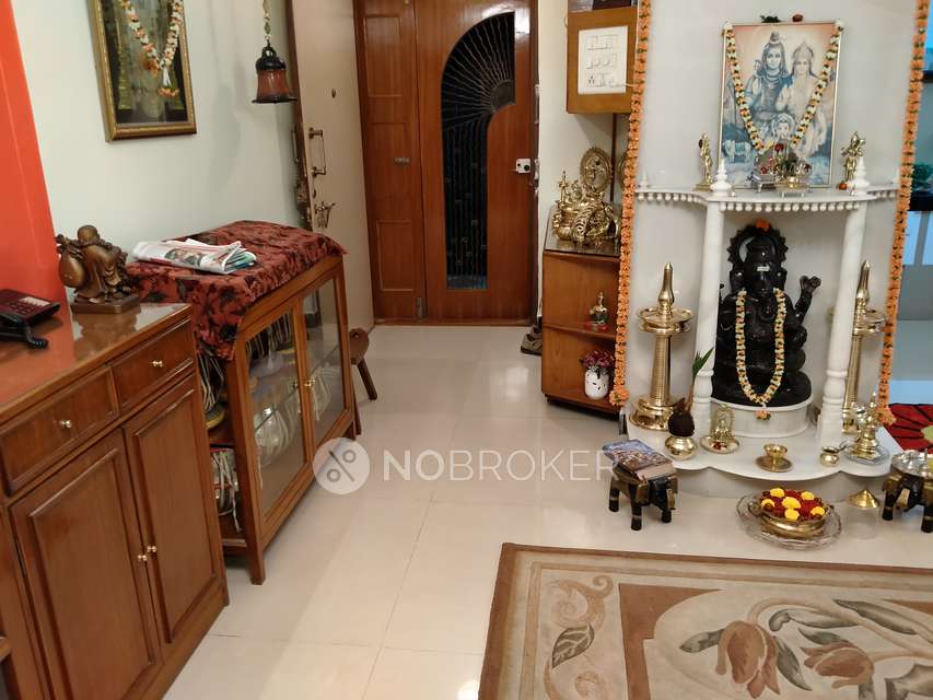 PG for Girls in Cosmos Tower