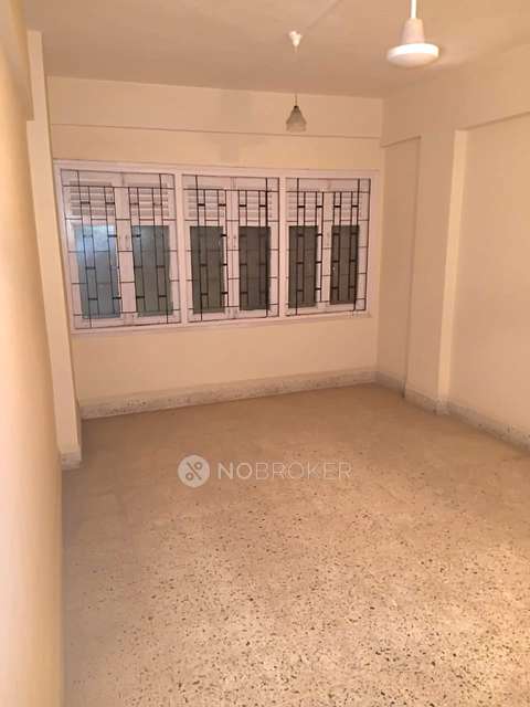 3 BHK Flat In Santacruz Gajanan Co-operative Housing Society, For Sale  In Dattatray Road