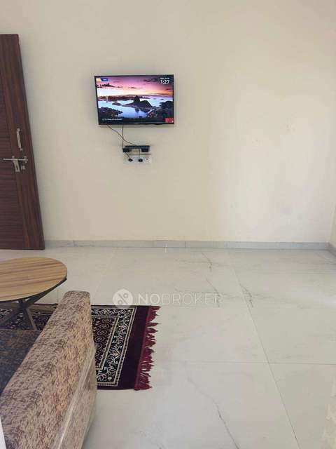 1 BHK Flat In Gold Mark Devlopers for Rent  In Man