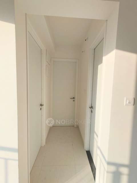 2 BHK Flat In Godrej Park Greens for Rent  In Mamurdi