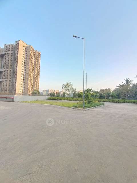 2 BHK Flat In Godrej Park Greens for Rent  In Mamurdi