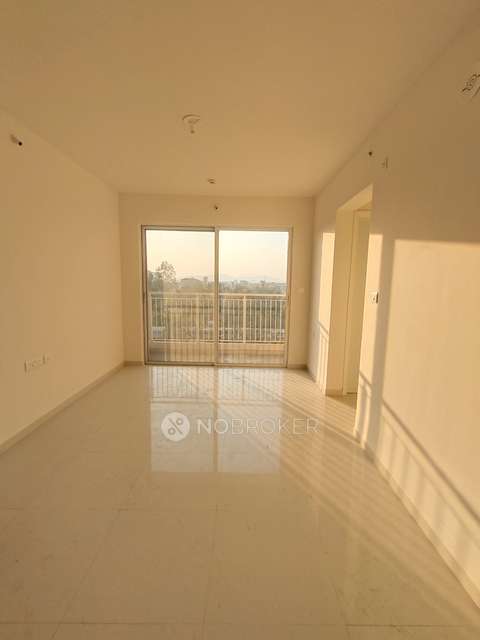 2 BHK Flat In Godrej Park Greens for Rent  In Mamurdi