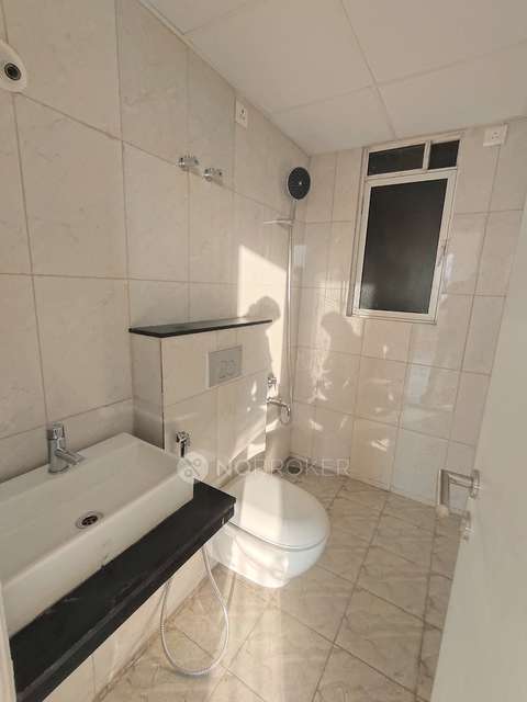 2 BHK Flat In Godrej Park Greens for Rent  In Mamurdi