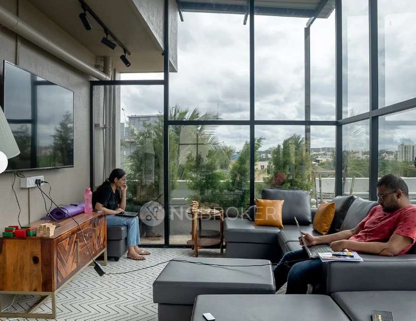 1 BHK Flat In In 1st Sector for Rent  In 1172, 22nd B Main Rd