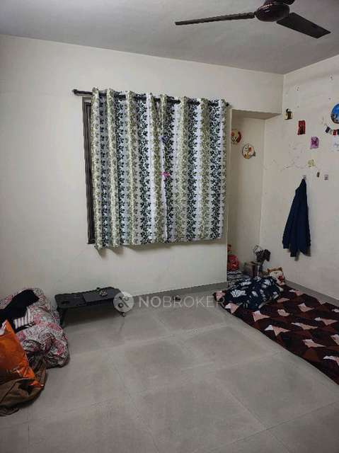 Single Room for Female In 2 BHK  In Swamikrupa Apartment Baner In Baner
