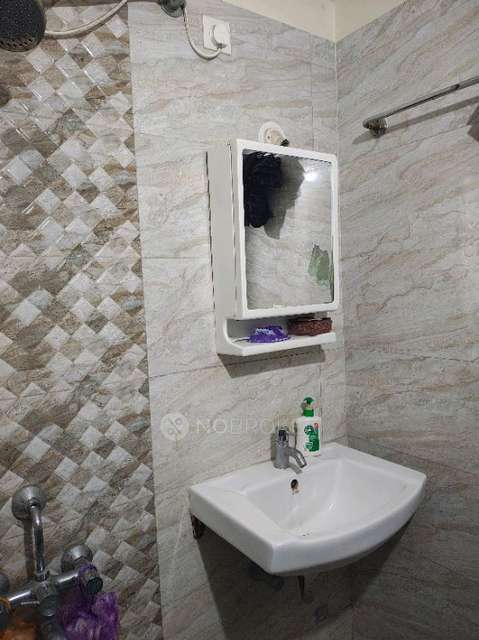 Single Room for Female In 2 BHK  In Swamikrupa Apartment Baner In Baner