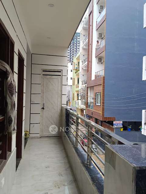 1 RK Flat In Av. 69 for Rent  In Sector 69