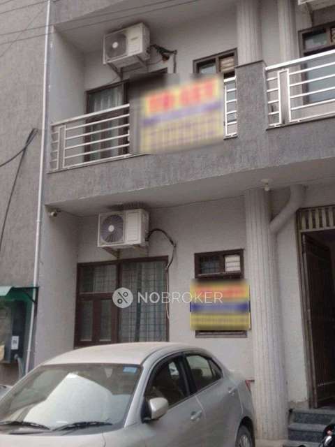 1 RK Flat for Rent  In Saraswati Vihar,