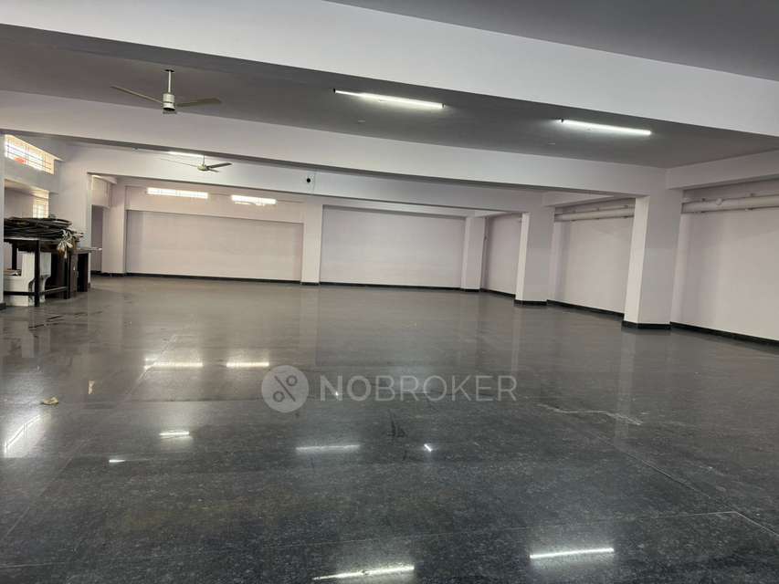 Showroom in Naagarabhaavi, Bangalore for Rent 