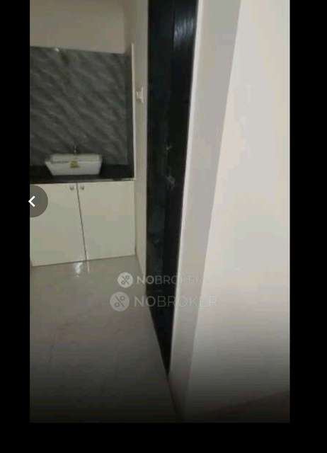 1 BHK Flat In Address Tower for Rent  In Marunnji