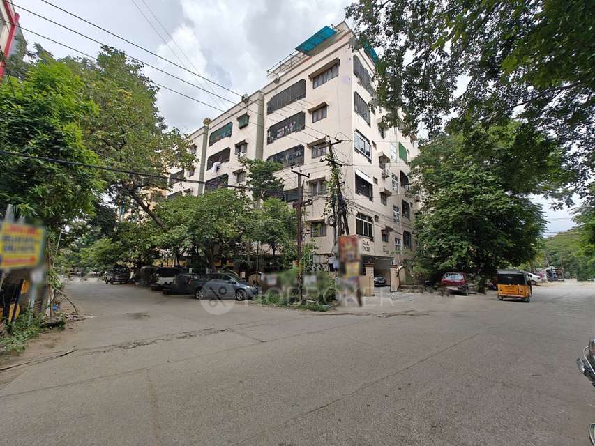 2 BHK Flat In Sri Sai Towers  for Rent  In Ramanthapur