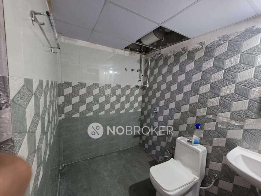 2 BHK Flat In King George Avenue For Sale  In Sarjapura