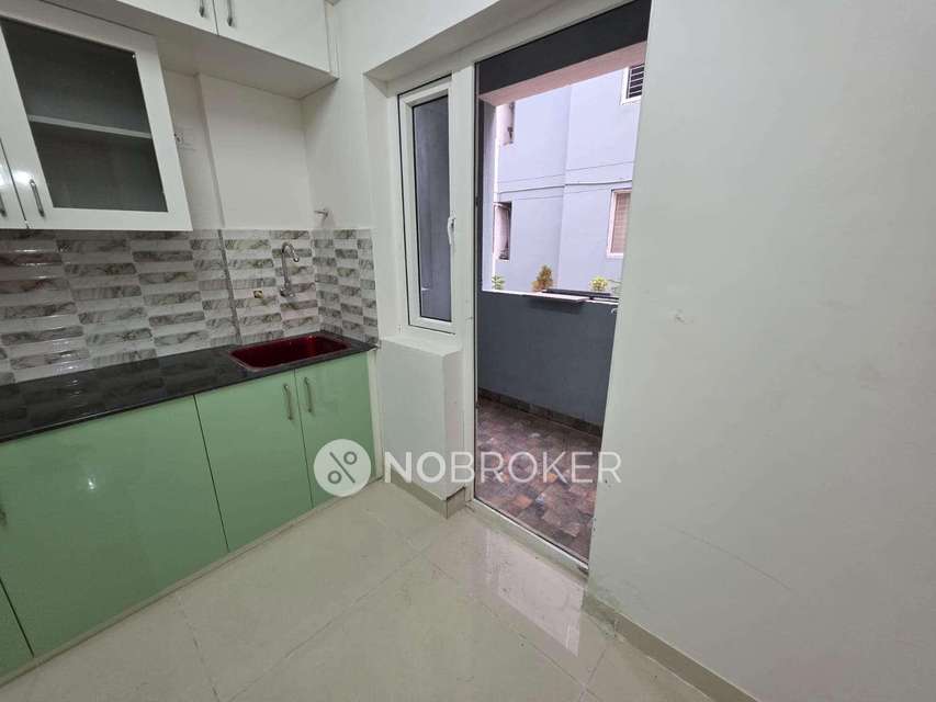 2 BHK Flat In King George Avenue For Sale  In Sarjapura