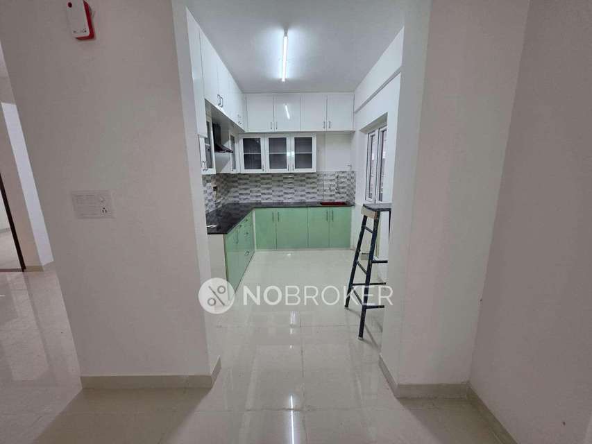 2 BHK Flat In King George Avenue For Sale  In Sarjapura
