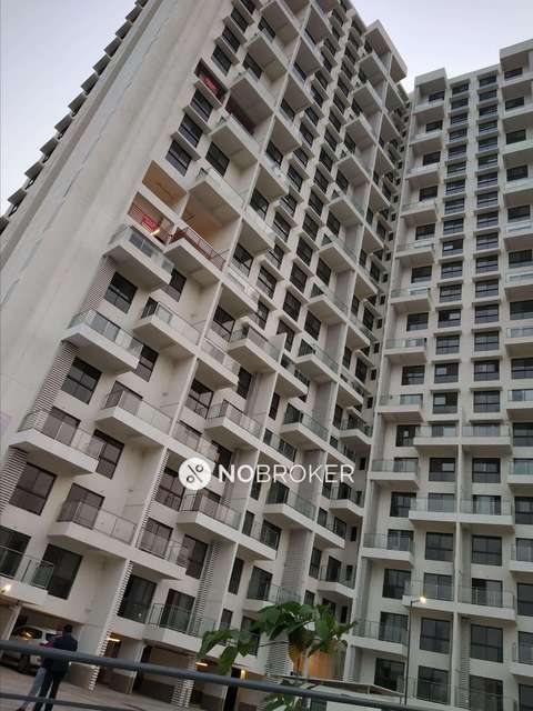 Shared Room for Female In 2 BHK  In Menlo Homes Apartments In Hinjawadi
