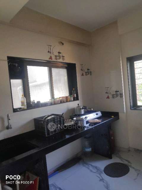 Single Room for Male In 1 BHK  In Menkunde House  In Kothrud