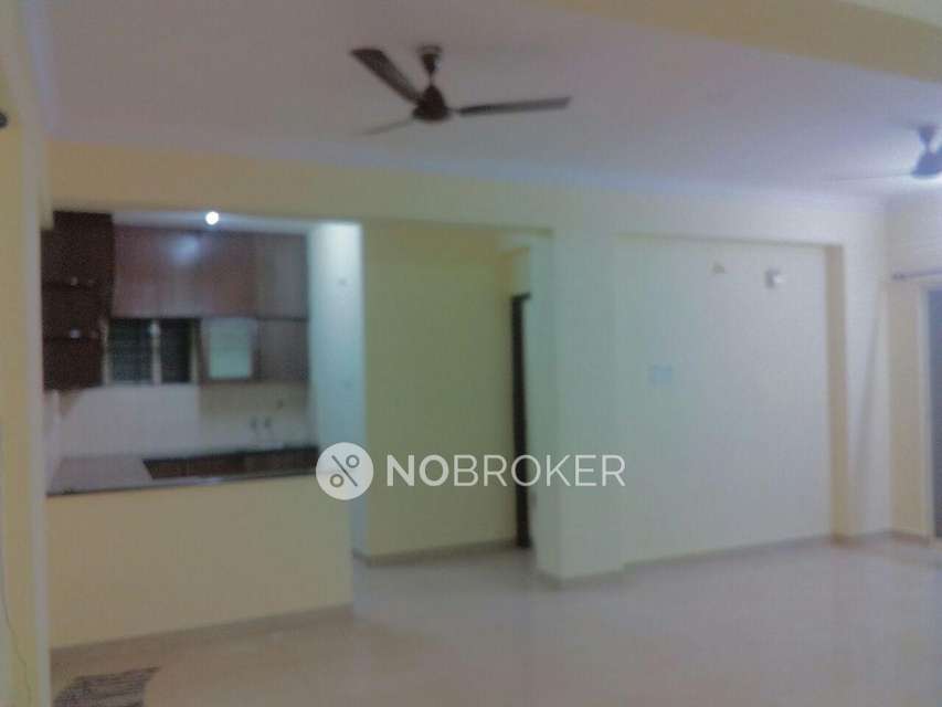 2 BHK Flat In Innovative Flora For Sale  In Cox Town