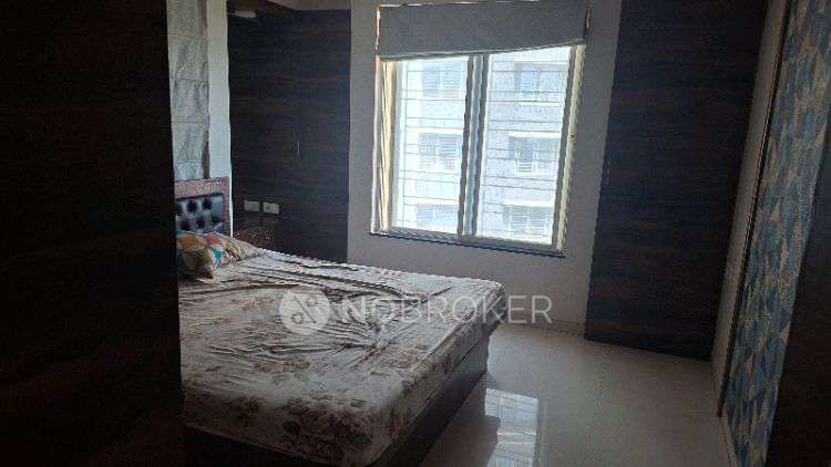 3 BHK Flat In Crystal 33 Keshavkunj for Rent  In Mundhwa