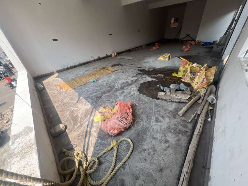 Showroom in Thanisandra, Bangalore for Rent 