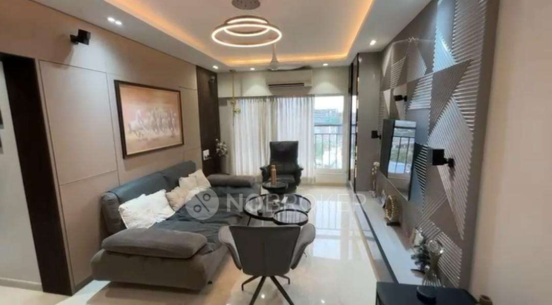 3 BHK Flat In Aayush Poornima, Chembur For Sale  In Swastik Park