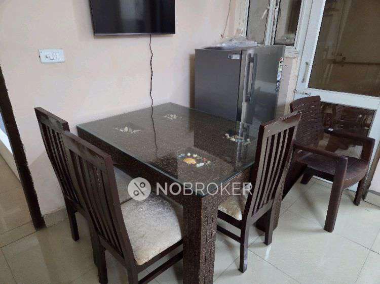 2 BHK Flat In Supertech Albaria For Sale  In Noida Extension