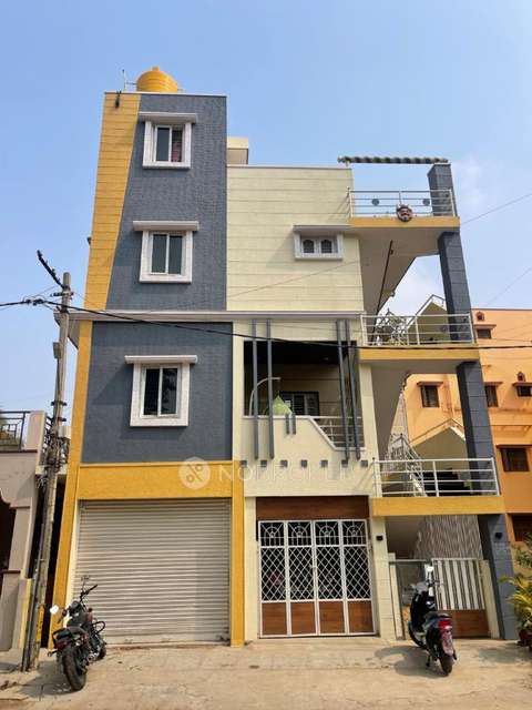 4+ BHK Flat For Sale  In Peenya