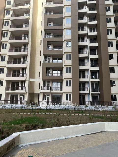 2 BHK Flat In Golf Homes & Kingswood For Sale  In Sector 4