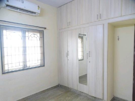 2 BHK Flat In Indepedent for Rent  In 60, 3rd St