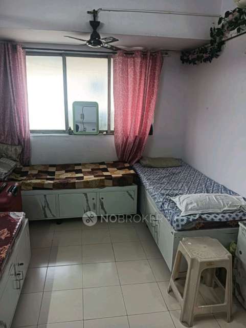 PG for Girls in Parel