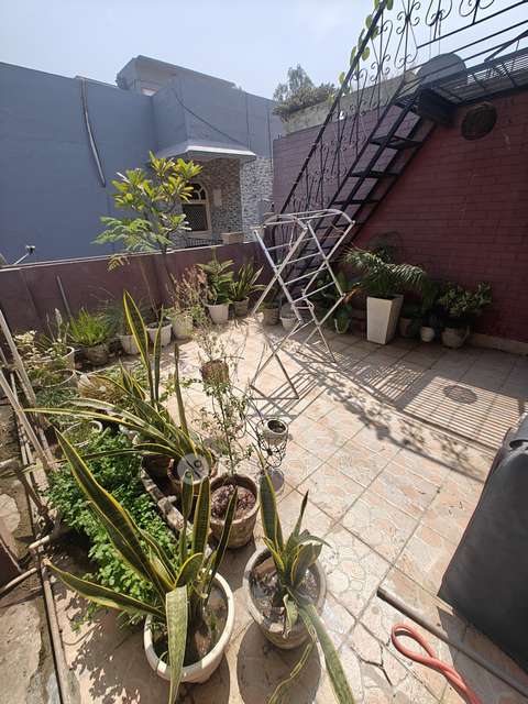 3 BHK Villa In Tagore Garden Mig Flats for Rent  In Tagore Garden, Delhi