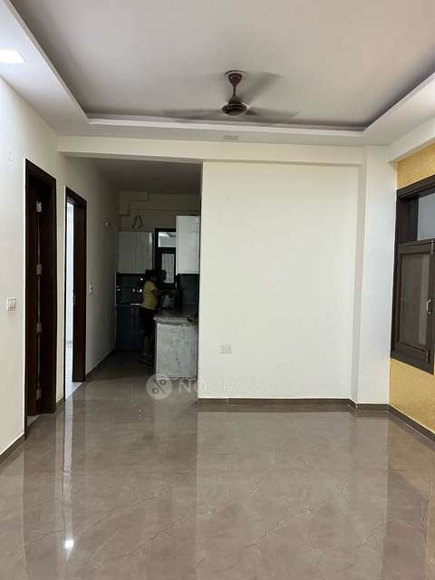 3 BHK Flat In Green View Apartment for Rent  In Karan Enclave
