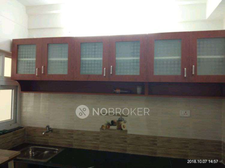 2 BHK Flat In Tnhb 1500 Flats Sholinganalur For Sale  In Sholinganallur Junction