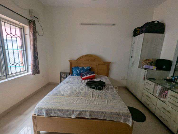 Single Room for Male In 3 BHK  In Block-35, Vaswani Ashton Woods, Kariyammana Agrahara, Bellandur, Bengaluru, Karnataka 560103, India
