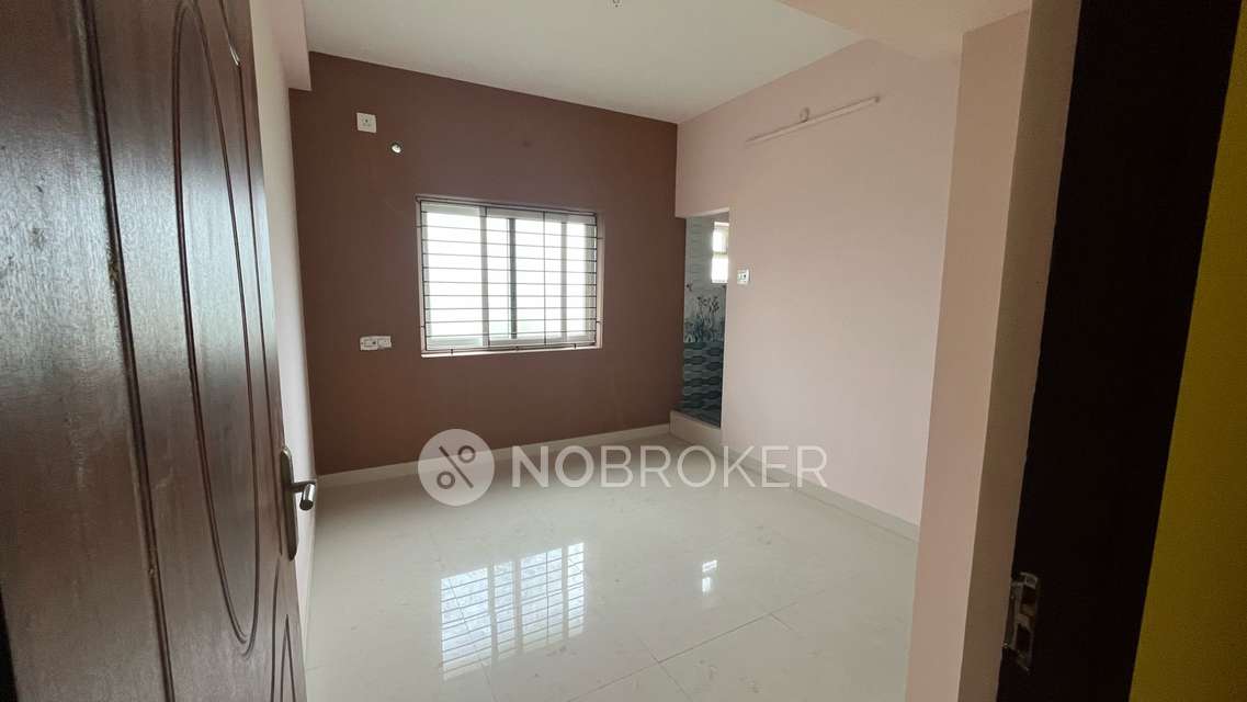 2 BHK Flat In Jh Grand  for Rent  In J.h.grand