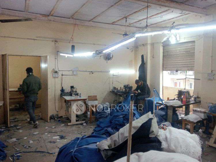 Industrial Building in Sarai Rohilla, Delhi for Rent 