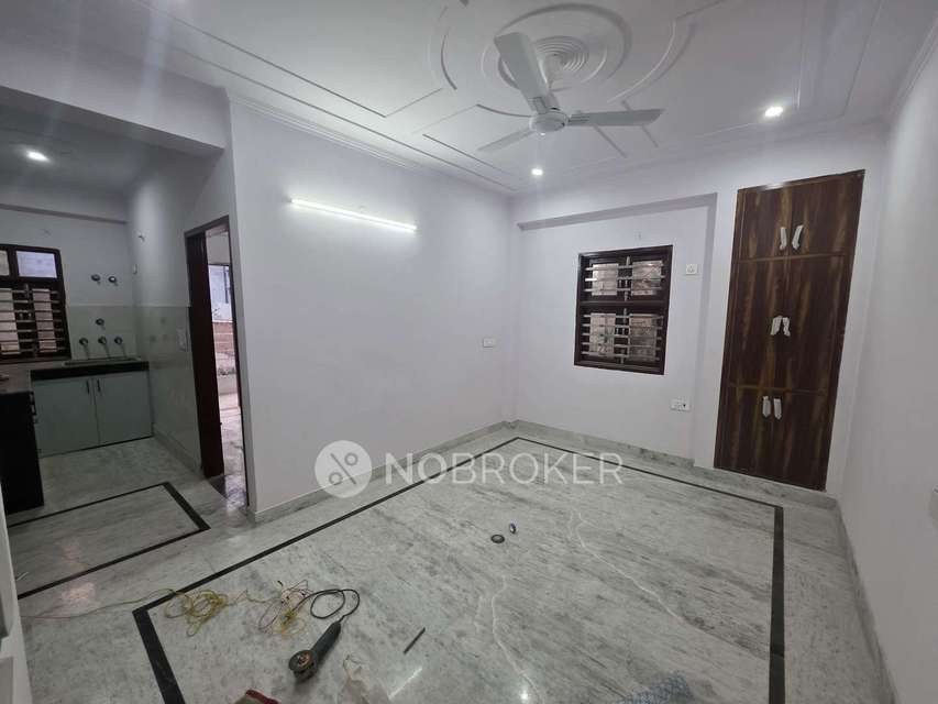 2 BHK Flat for Rent  In  Bharthal