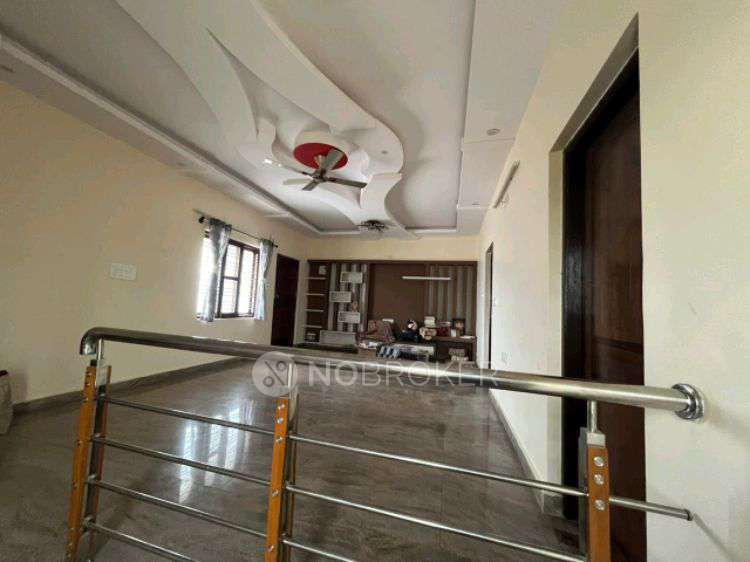 3 BHK House for Rent  In 1b, Opp. Lakshmi Narayana Temple, Ganigara Pet, H Hosakote, Hoskote, Karnataka 562114, India