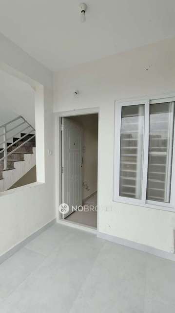 2 BHK Flat for Rent  In Peenya