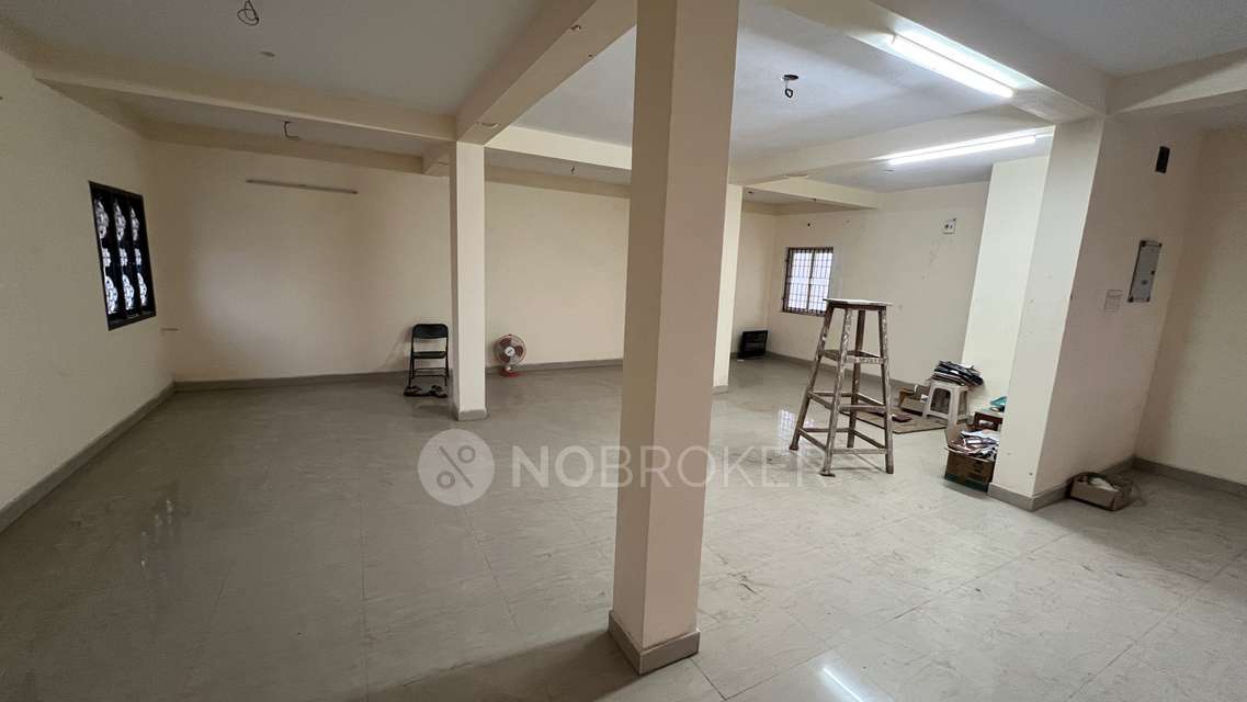 Shop in Koyambedu, Chennai for Rent 