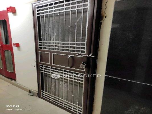 2 BHK Flat In Op Chains Floridaa For Sale  In Sector 82