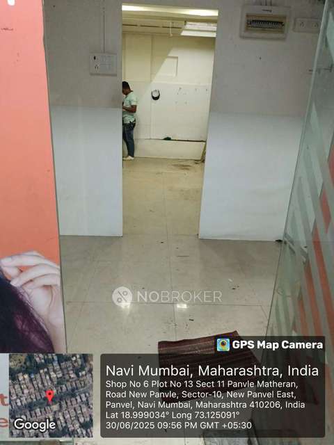 Shop in Sector 11, Mumbai for sale 