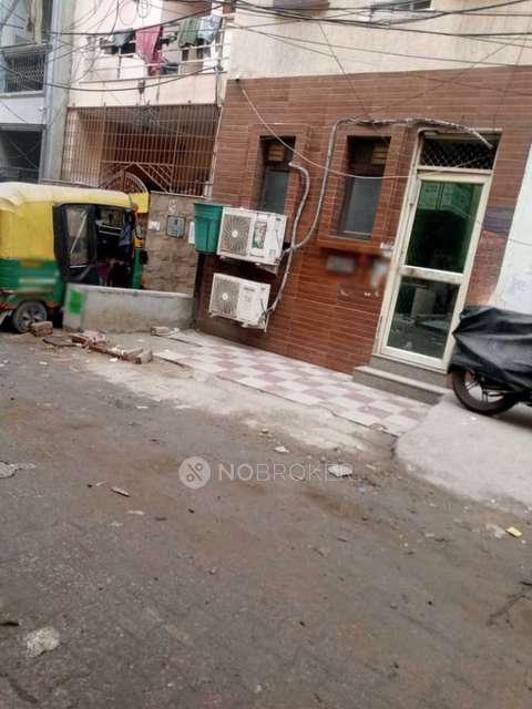 PG for Boys in Dlf Phase 3 