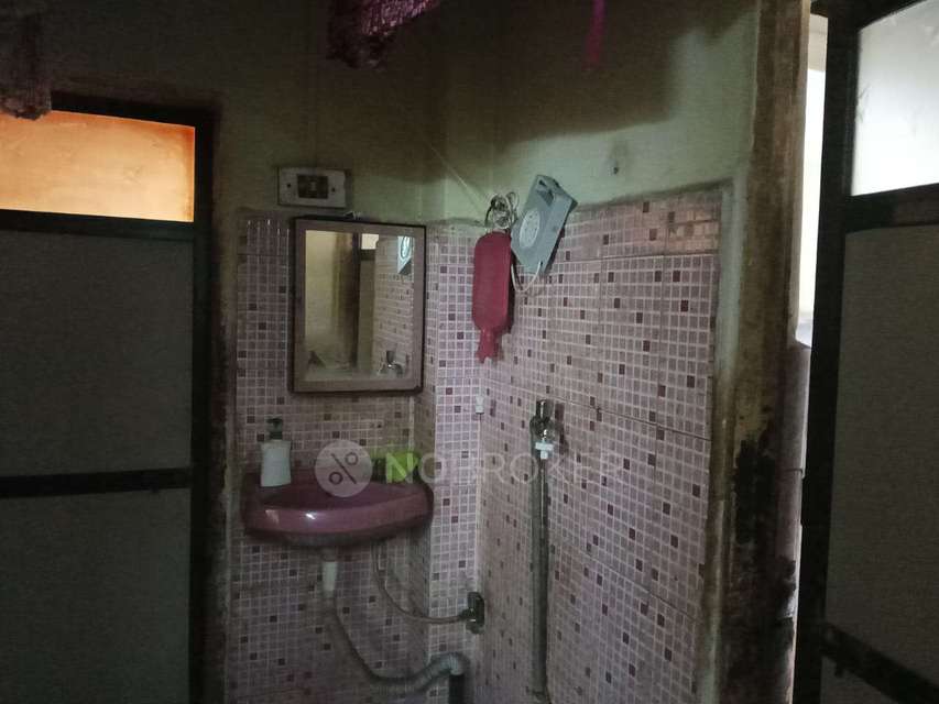 1 BHK Flat In Moraya Kakae Nagar Chinchwad for Rent  In Gvm7+367, Sangamvadi, Pune, Maharashtra 411001, India