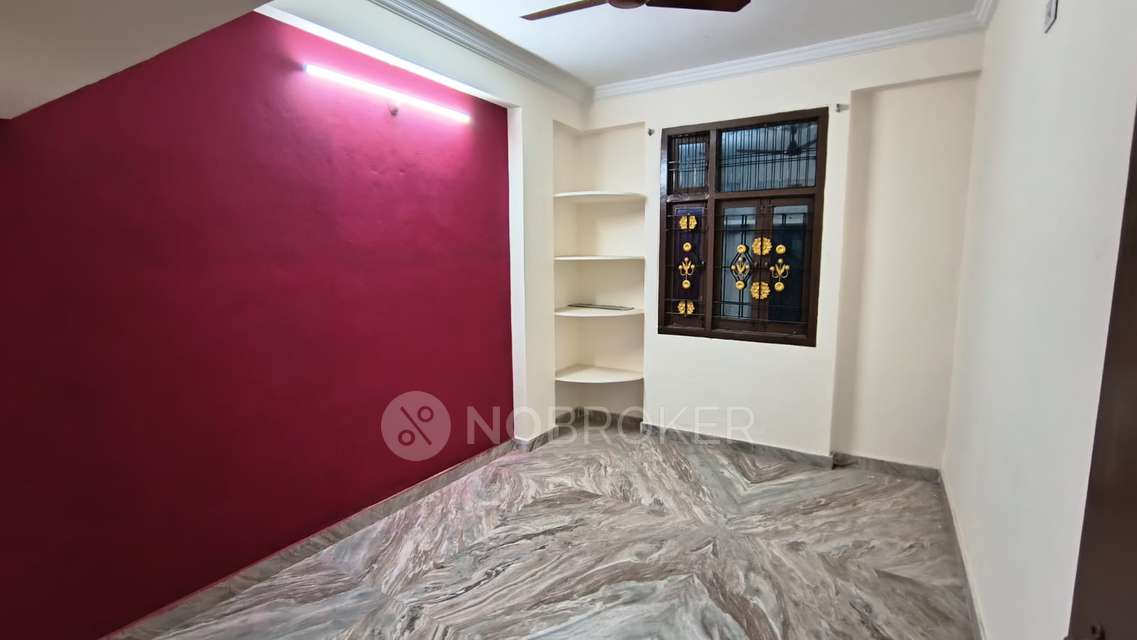 2 BHK House for Rent  In Alapati Nagar