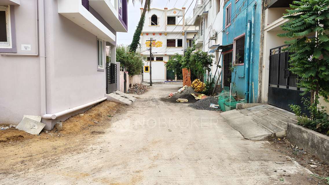 Plot For Sale  In Annanur
