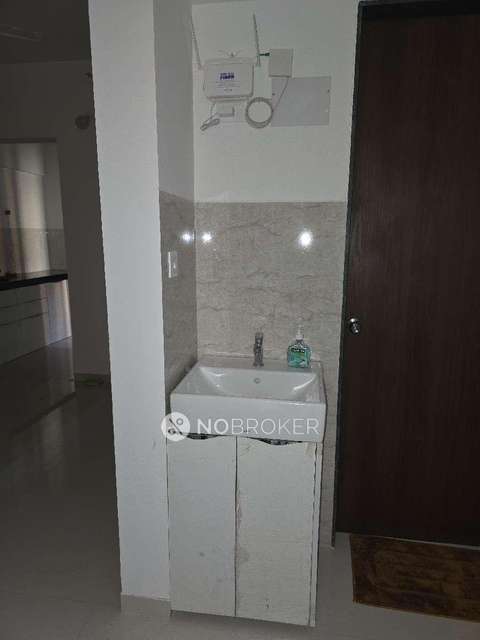 2 BHK Flat In Shapoorji Pallonji Sensorium For Sale  In Hinjewadi